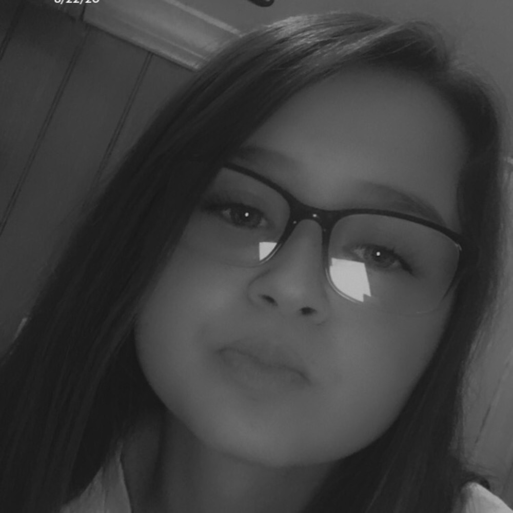 Meet your Posher, Hannah